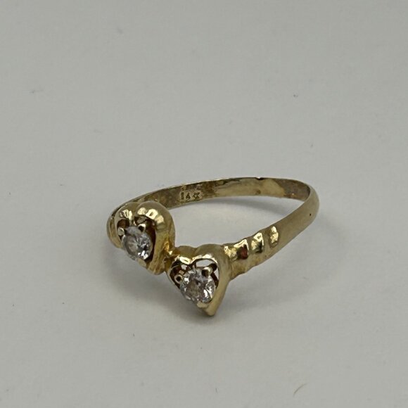 14K Turkey Ring Size 6.5 Two Stone CZ Heart Design - Picture 8 of 13